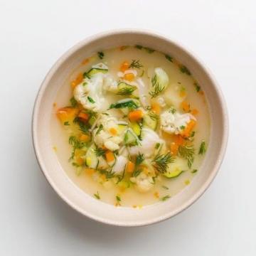 白菜豆腐三鮮湯：簡單營養，全家適宜的養生佳品