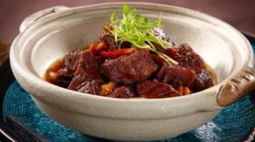 家常美食教程香煎鵝肝食譜：玫瑰鹽腌制，美味簡單易學