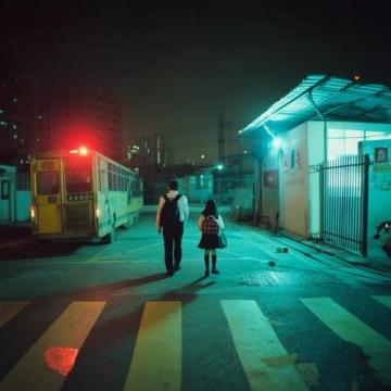 夜幕下的合興路:告別舊居后的溫暖回憶與新發現