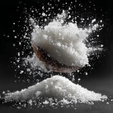 鹽是我們日常生活中不可或缺的調味品,以下是一些關于鹽的知識