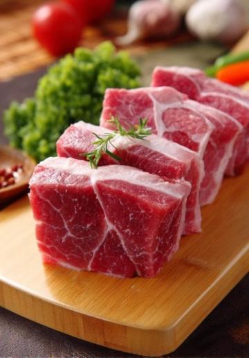 梅菜扣肉秘籍：家常美味制作指南，蒸出幸福滋味！