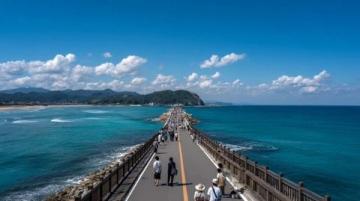青島兩日游攻略：漫步棧橋，探索八大關(guān)風(fēng)情與嶗山美景