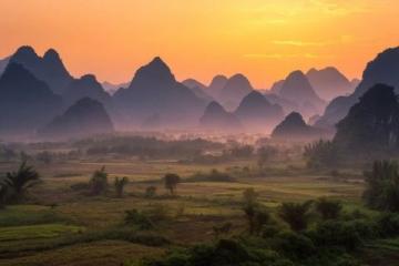陽(yáng)朔：山水間的詩(shī)意畫(huà)卷