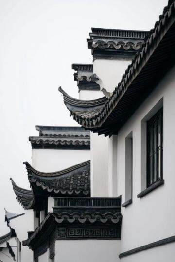 探訪蘇州東方之門:繁華背后的真實面貌