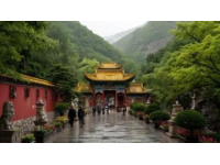 滿堂鄉的圓通寺及周邊風景