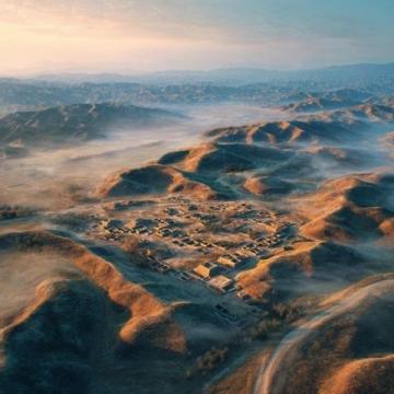 揭秘！甘肅張掖曾是古代都城，駱駝城遺址帶你穿越回北涼王國(guó)