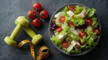 如何通過(guò)改變思維方式和飲食習(xí)慣來(lái)實(shí)現(xiàn)健康的體重