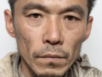 流浪漢撿錢上交警局暖心感動中國