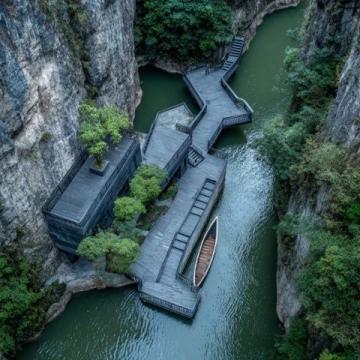 江河交匯京口瓜洲一水間