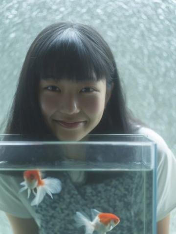 老家生活如魚得水：新鮮美食與自給自足的幸福感