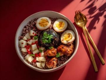 春日味蕾之旅:兒時(shí)記憶中的韭菜炒肉沫與現(xiàn)代養(yǎng)生的核桃黑豆搭配