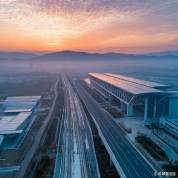 廣東陽江市的形成及東平半島的獨特地理位置變遷與發展挑戰