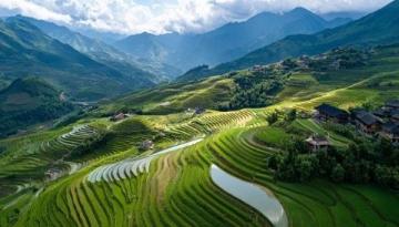 云南彌勒之旅:慢生活、美食探索與夢幻景區(qū)探秘