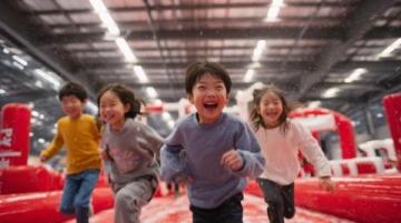 三月周末帶外孫女游長沙谷山體育公園享美食趣事多