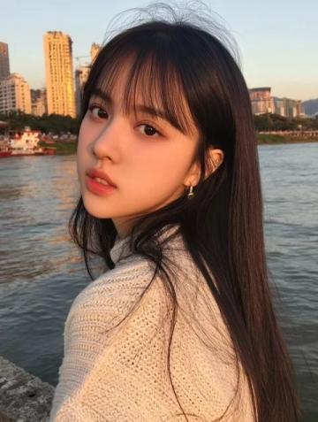 陸毅帶全家游都江堰女兒丹頂鶴長腿吸睛網(wǎng)友盼添帥兒
