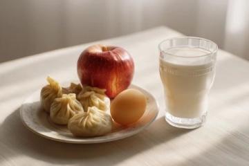 大家好,今天我要和大家分享一款非常適合早餐和病后調理的養生美食——海參小米粥