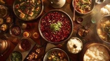 憶往昔味中餐：食堂午餐里的時光印記與美味交織