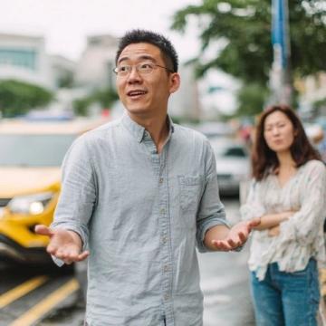 黎耀祥賣掉香港房產遷居內地：為何這個決定讓他更加幸福？
