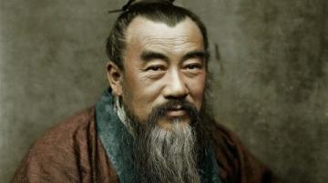 孔子告訴我們:真正的偉大,不僅是成功地實(shí)現(xiàn)了目標(biāo),還要看是否堅(jiān)守初心和信念!