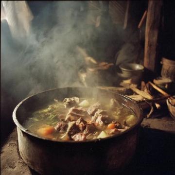 冬日暖身佳肴：牛腩燉蘿卜的做法