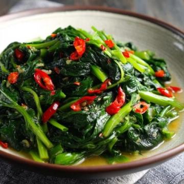 春天野菜怎么吃？教你簡單又營養的薺菜炒雞蛋做法