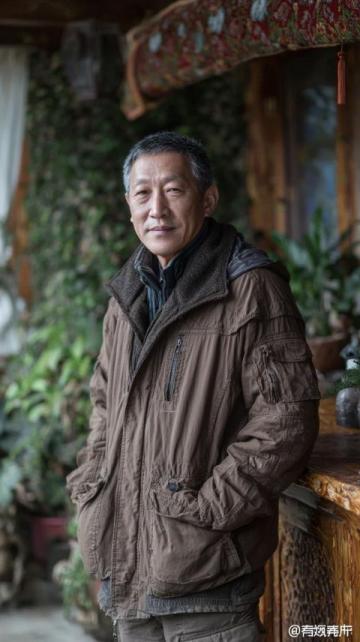 好久沒有來過南坪了,今天我們?nèi)コ蕴脱蛉怵^,這家開了20年的羊肉館