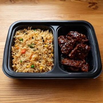 單位食堂20元盒飯引爭議:有人嫌貴有人贊好吃