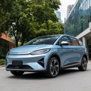 表弟勸我不要迷信合資和新能源車,我用8萬元買了長安逸動而不是13萬元的卡羅拉混動