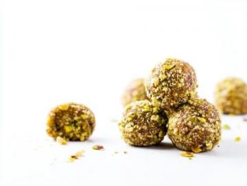 無需廚師機的美味：抹茶麻薯肉松包，柔軟彈牙，簡單易做！