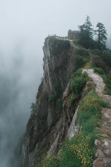 武功山:雨后的艱難抉擇