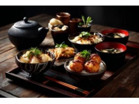 在日本的餐廳會發(fā)現(xiàn)他們?yōu)榱俗屇闳コ燥埦蜁咽澄镒龅奶貏e誘人