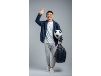 徐杰榮耀歸鄉(xiāng)：廣東宏遠(yuǎn)籃球明星回到惠州園洲老家歡度春節(jié)