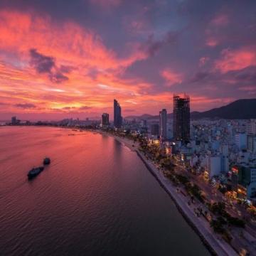 珠海是一座適合慢生活的濱海城市,消費相對友好,適合預算有限的旅行者