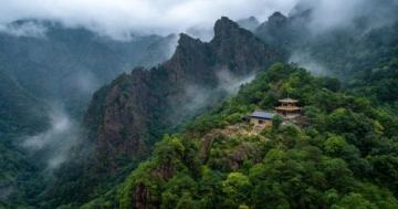 探索廣西欽州:靈山之旅——中國荔鄉(xiāng)的風(fēng)光與歷史