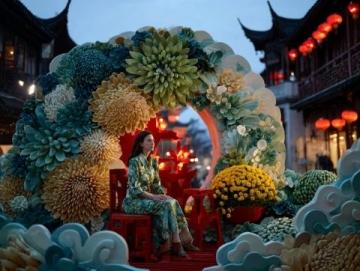 昆明呈貢花千坊夜色漸濃時(shí)