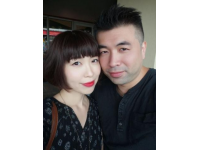 狄波拉助陣謝霆鋒澳門美食搖滾音樂節：年歲增長下的母親光輝與時代差異