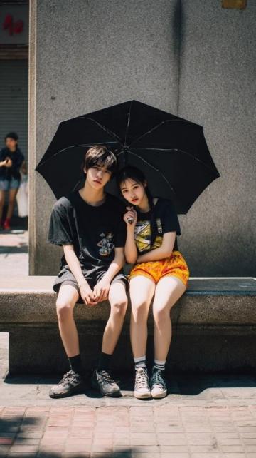 杭州炎熱天，夫妻出雙全