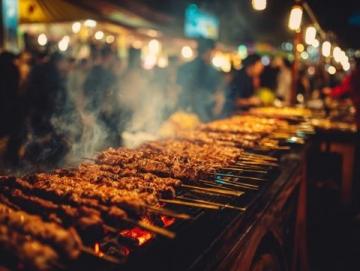 爽爽貴陽盛夏避暑游:夜游亮點紛呈,人氣美食打卡地