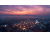 在西雙版納，人多的地方就有熱鬧……