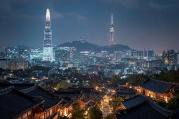 隨著中國(guó)往返新加坡航線的持續(xù)擴(kuò)展、免簽政策的實(shí)施,結(jié)合自由行、主題旅行等個(gè)性化出