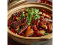 王府井藏著一道四川砂鍋菜，價(jià)格人均60元