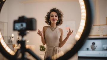 抖音視頻拍攝技巧:從選題到剪輯全流程指南