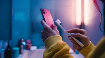 輕松拍出電影級(jí)效果：手機(jī)視頻拍攝技巧分享